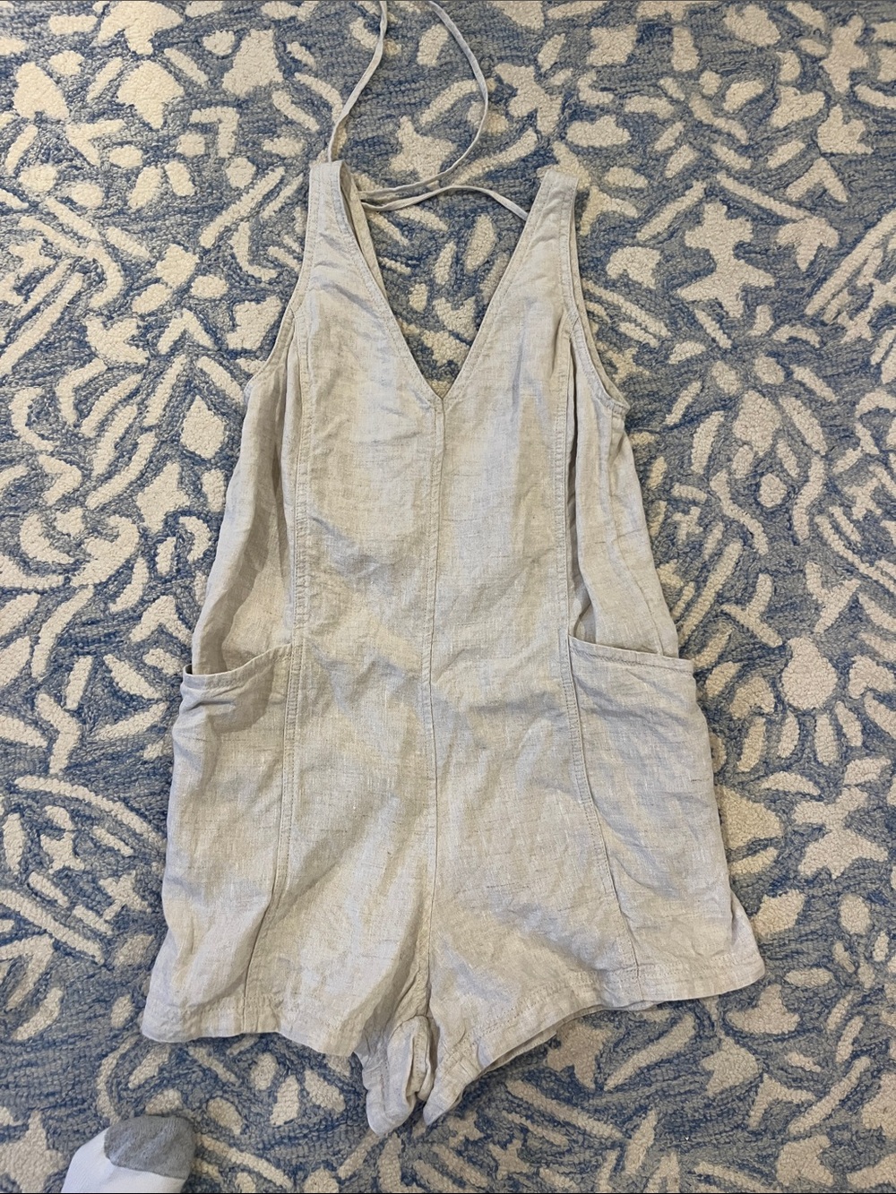 Athleta Light Beige Linen V-Neck Romper